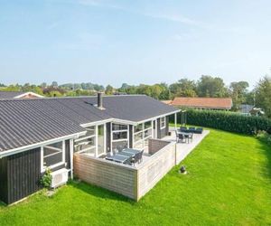 Four-Bedroom Holiday home in Juelsminde 4 Sonderby Denmark
