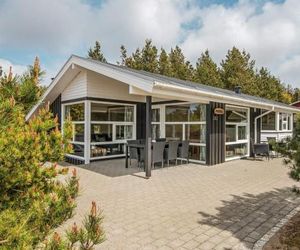 Three-Bedroom Holiday home in Henne 1 Henne Denmark
