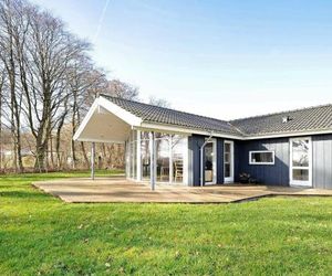 Three-Bedroom Holiday home in Sjølund 5 Hejels Denmark