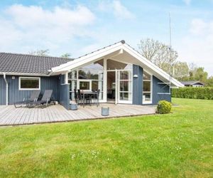 Two-Bedroom Holiday home in Hemmet 9 Falen Denmark