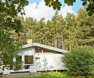 Three-Bedroom Holiday home in Aakirkeby 5 Somarken Denmark