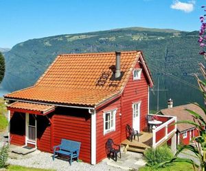 Two-Bedroom Holiday home in Utvik 1 Reed Norway