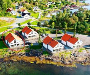 Five-Bedroom Holiday home in Jelsa 3 Erfjord Norway