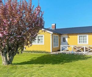 Two-Bedroom Holiday home in Tvååker Tvaaker Sweden