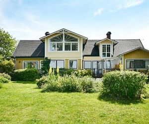 Five-Bedroom Holiday home in Mörbylånga Morbylanga Sweden