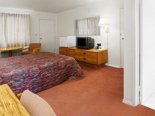 Фото отеля Americas Best Value Inn North Platte
