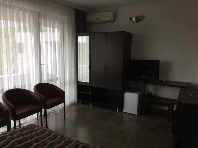 Hotel Photo 9