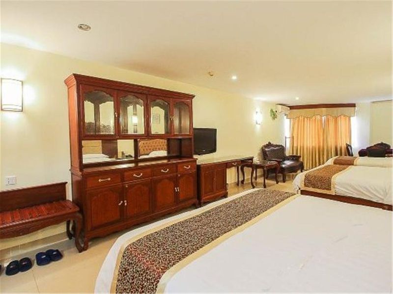 Hotel Photo 7