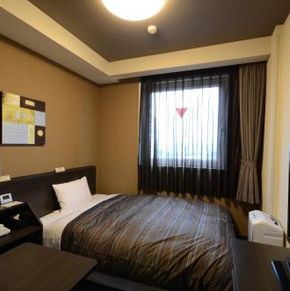 NearBy Hotel