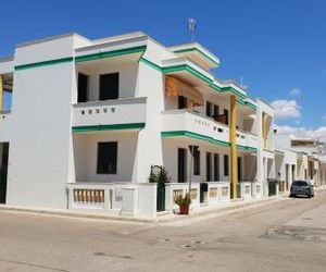 casa Bianca al mare Ugento Italy