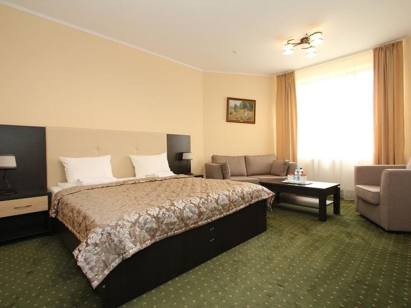 Hotel Photo 1