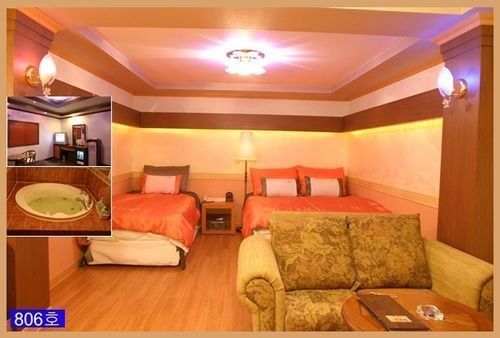 Hotel Photo 8