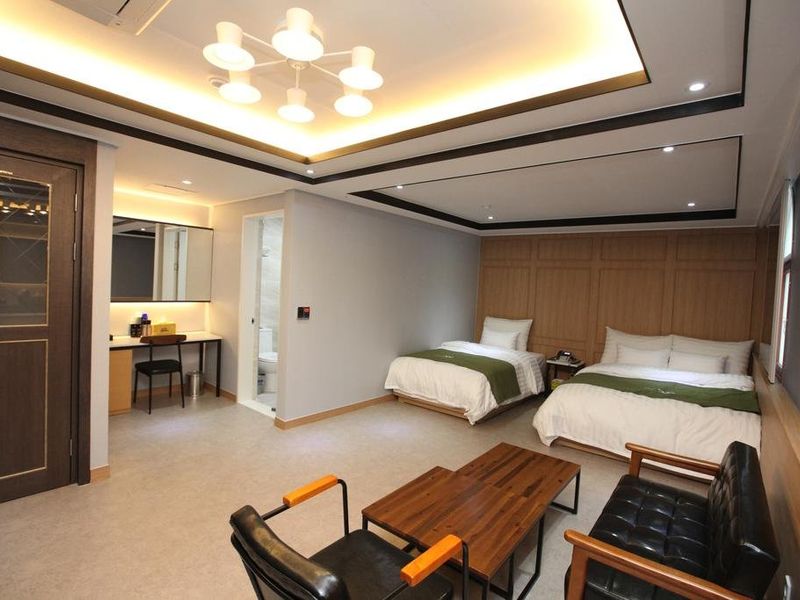 Hotel Photo 10