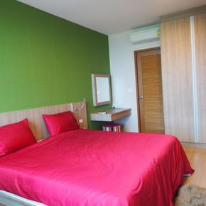 NearBy Hotel