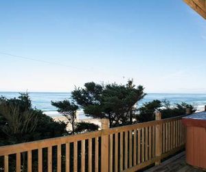 Above It All With Ocean Views 3 Br home by RedAwning Lincoln City United States