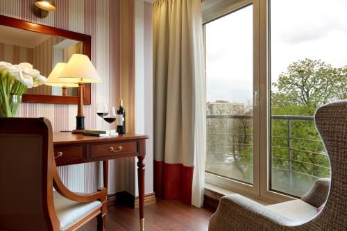 Hotel Photo 21