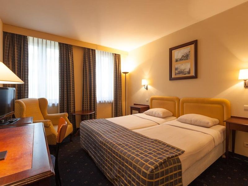 Hotel Photo 2