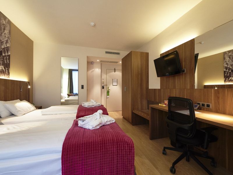 Hotel Photo 3