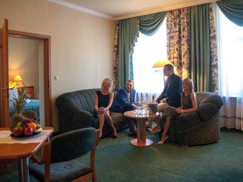 Hotel Photo 8