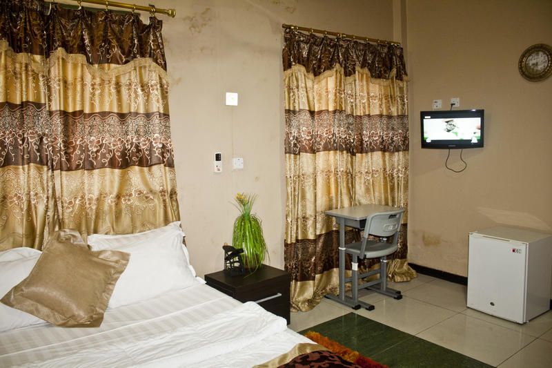 Hotel Photo 1