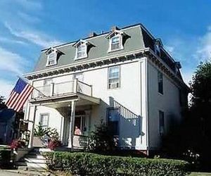 Yankee Peddler Inn Newport United States