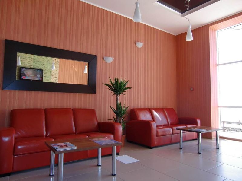 Hotel Photo 9