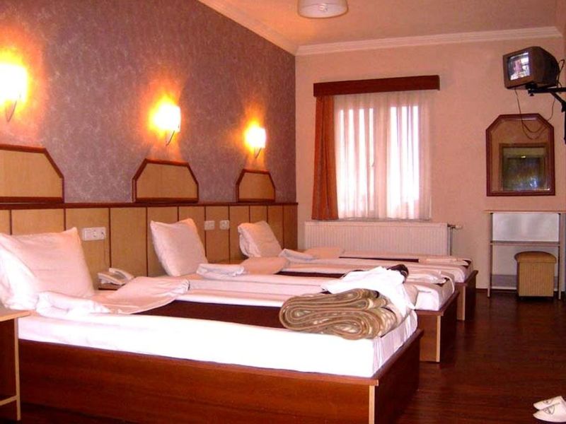 Hotel Photo 1