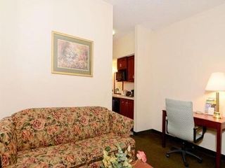 Hotel pic Best Western Airport Suites