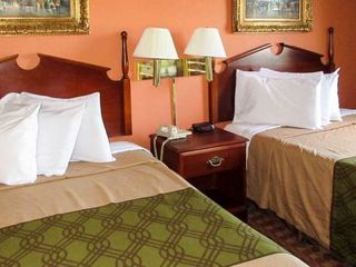 Hotel pic Econo Lodge Inn & Suites Ripley
