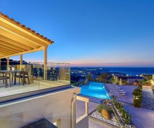 Keramos Villa & Apartments Agia Pelagia Greece