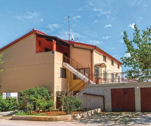 Three-Bedroom Apartment Pula with a Fireplace 02 Pula Croatia