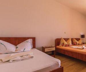 Two-Bedroom Apartment Makarska with Sea View 02 Makarska Croatia