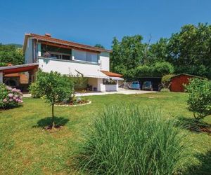 Two-Bedroom Apartment Ika 02 Opric Croatia