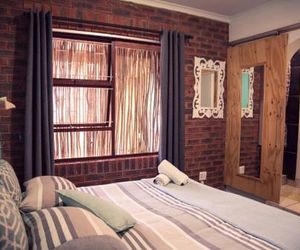 Cristal Cove Surf Lodge Jeffreys Bay South Africa