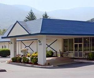SUPER 8 MOTEL   ASHEVILLE BILT Asheville United States