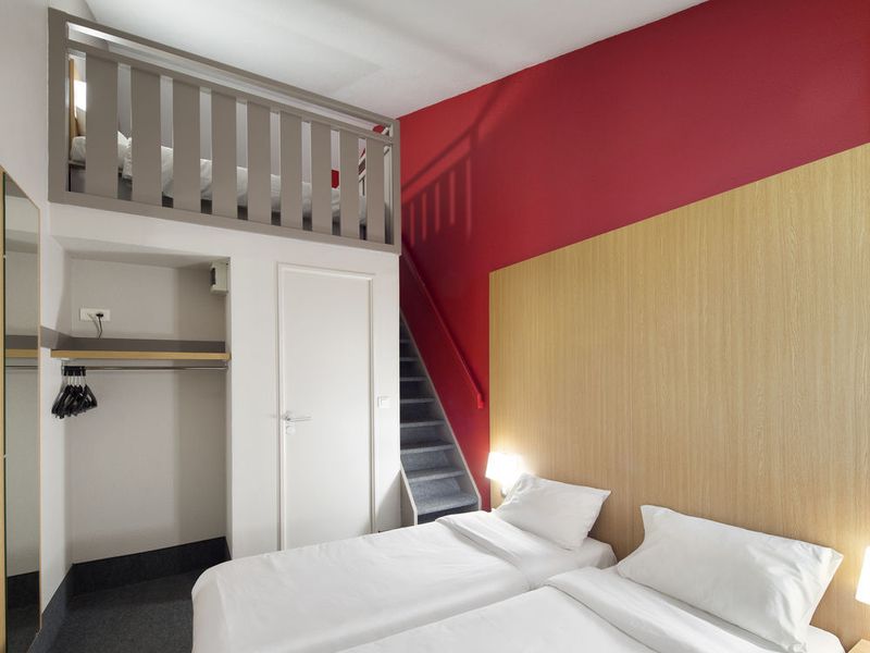 Hotel Photo 1