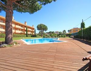 Apartment Iria LEscala Spain
