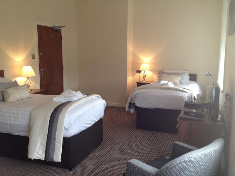 Hotel Photo 6
