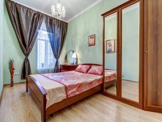 Apartment Pushkinskaya 7