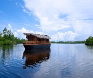 Yathra Houseboat by Jetwing Bentota Sri Lanka