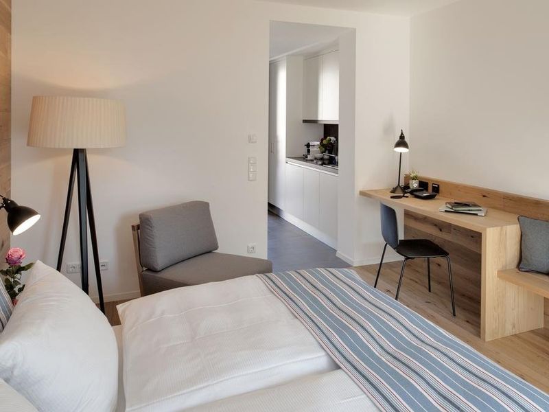 Hotel Photo 9