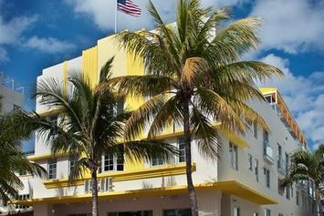 Leslie Hotel