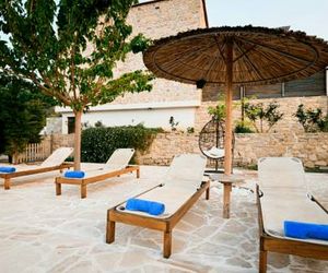 O.L.I.V.E. luxury villas Kalamaki Greece