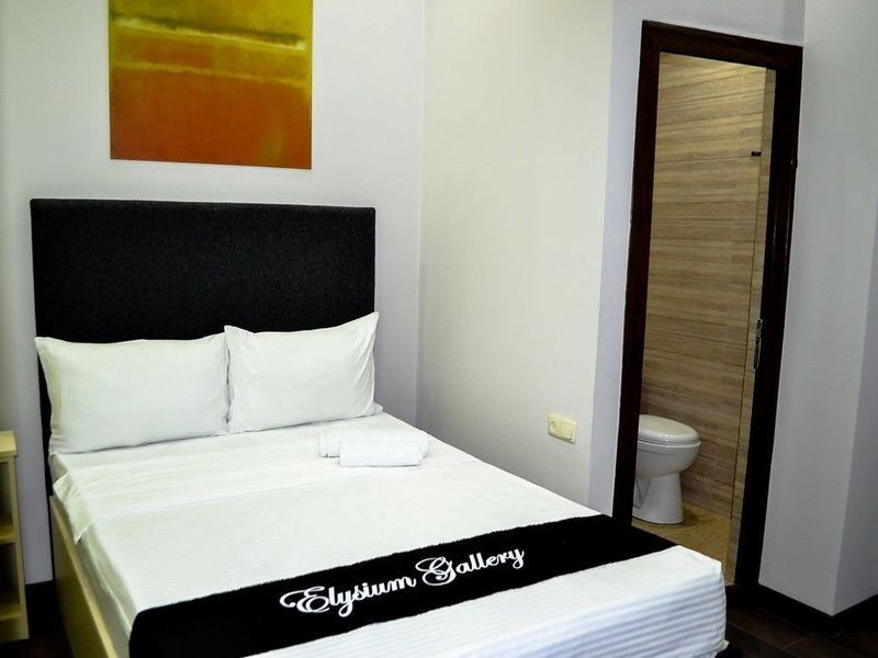Hotel Photo 5