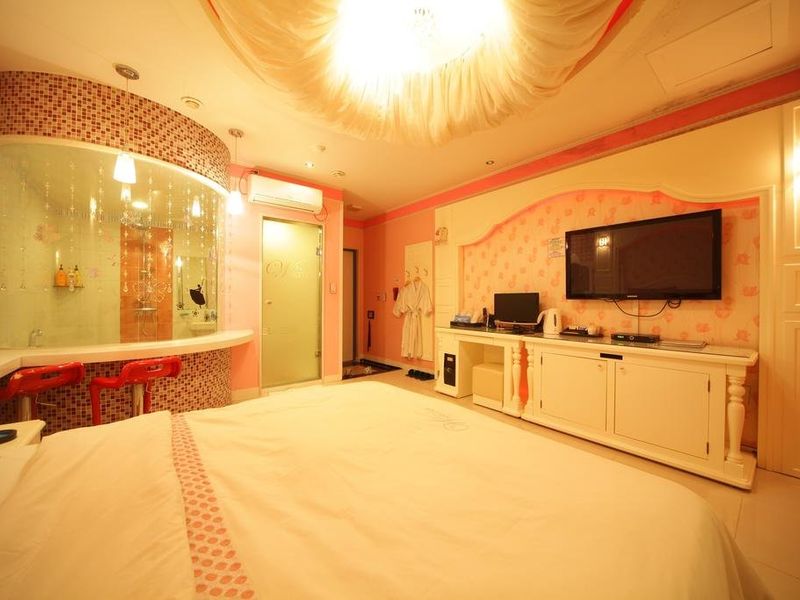 صورة الفندق 8