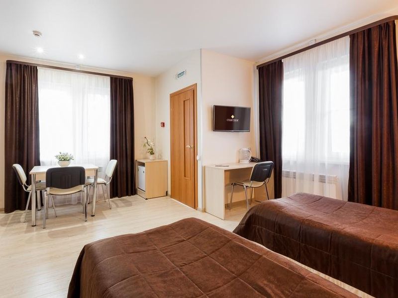 Hotel Photo 1