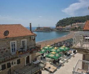 Piazza Apartments 2 Petrovac Montenegro