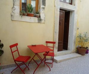 Casa Lina Noto Italy