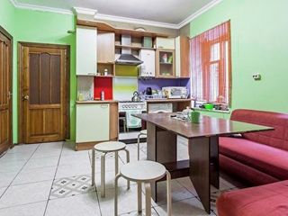 Лайк На Жуковского