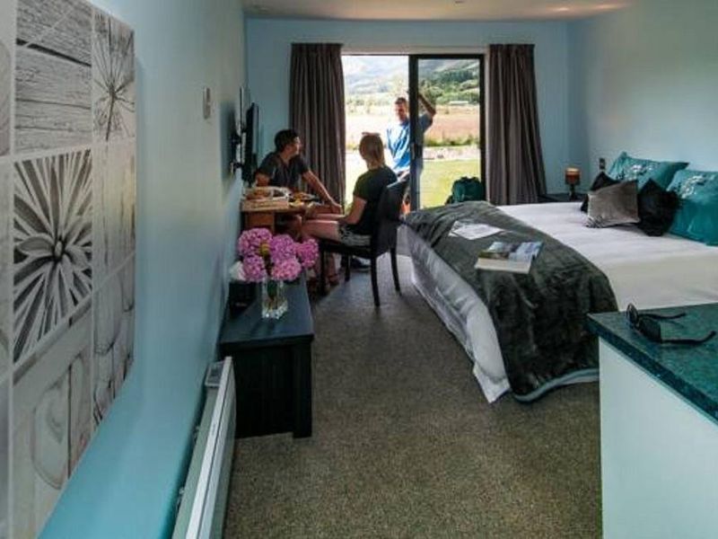 Hotel Photo 5